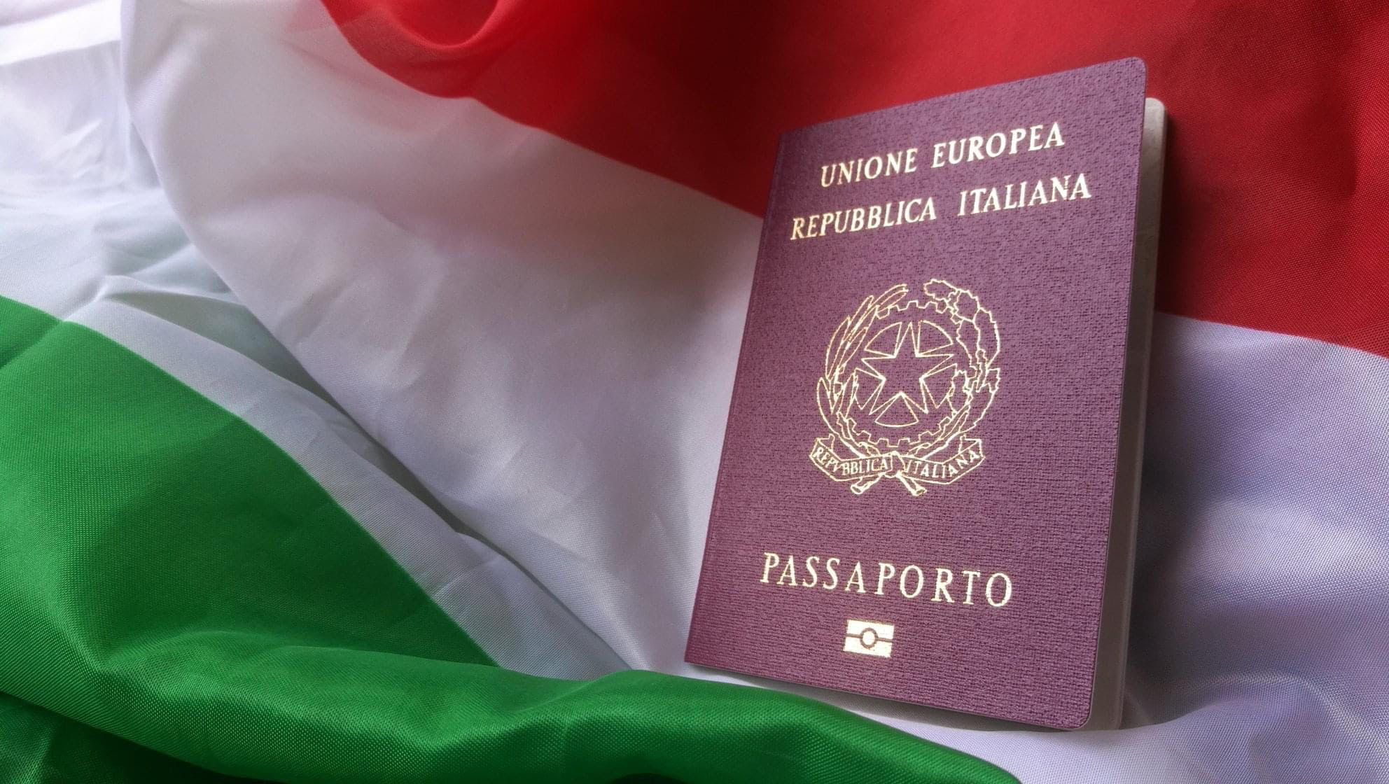 Pratiche per cittadinanza e permesso di soggiorno